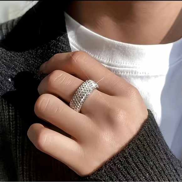 Men women’s Titanium Steel Ring For Man And Women, size 8 - Picture 4 of 5